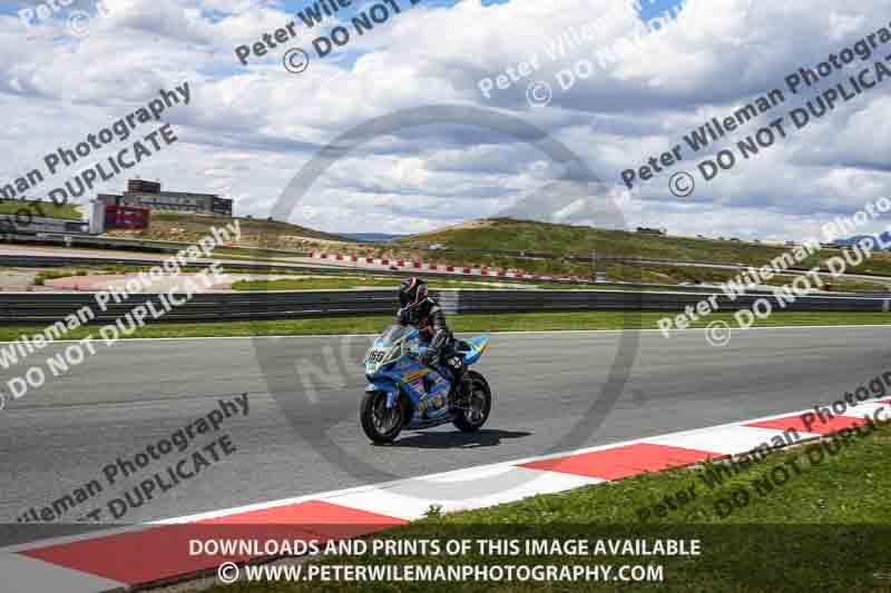 cadwell no limits trackday;cadwell park;cadwell park photographs;cadwell trackday photographs;enduro digital images;event digital images;eventdigitalimages;navarra;no limits trackdays;peter wileman photography;racing digital images;trackday digital images;trackday photos